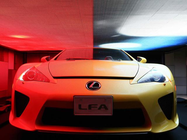 Lexus LFA Roadster Concept представлен в Токио